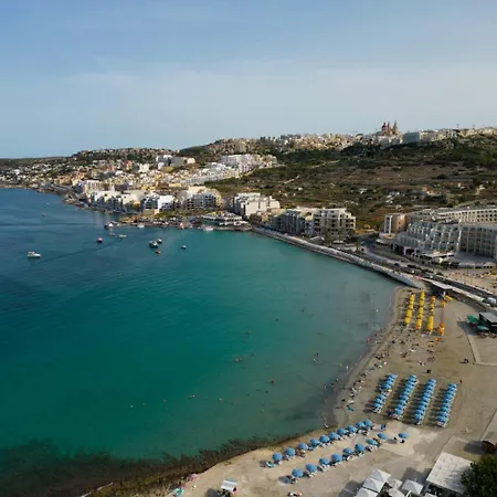 8 North By Petit Chic * Mellieħa