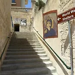 8 North By Petit Chic Mellieħa