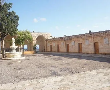 8 North By Petit Chic Mellieħa