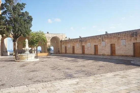 8 North By Petit Chic Mellieħa