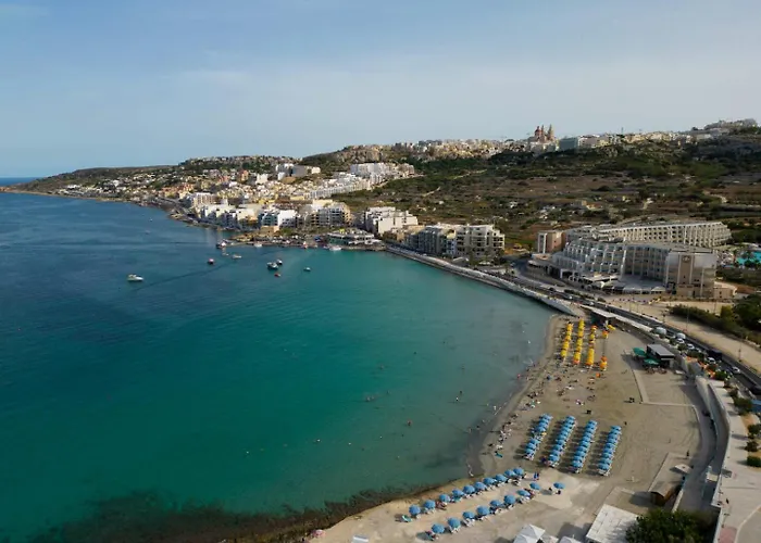 8 North By Petit Chic * Mellieħa